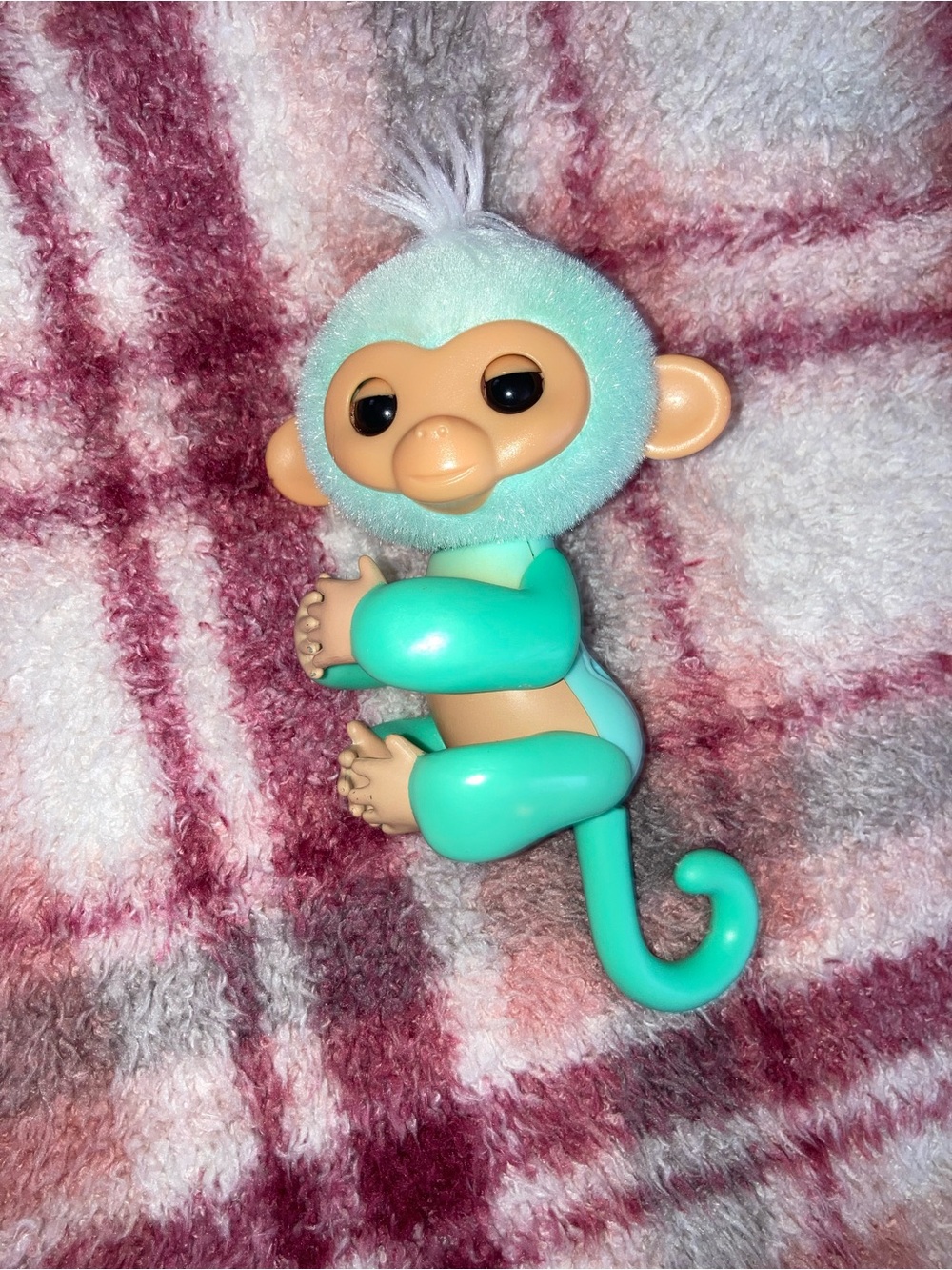 Fingerlings Toy for Kids